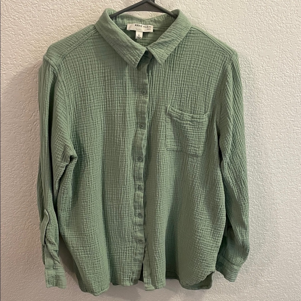 Anne Klein Sage Green Casual Button-Down Shirt